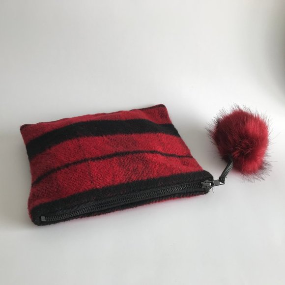 Wool Clutch with Pompom - Picture 1 of 8